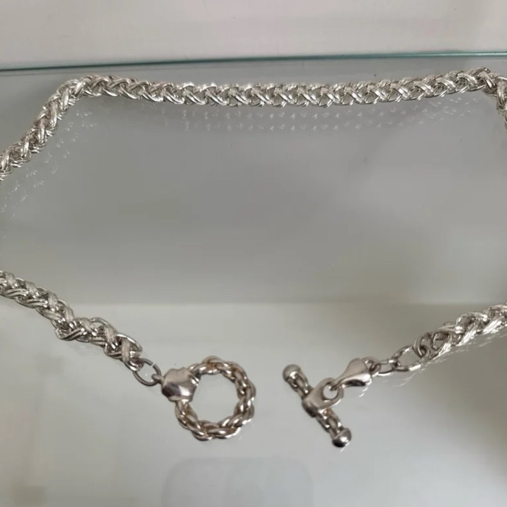 Elegant Silver Plated Chain Necklace - Picture 5 of 5